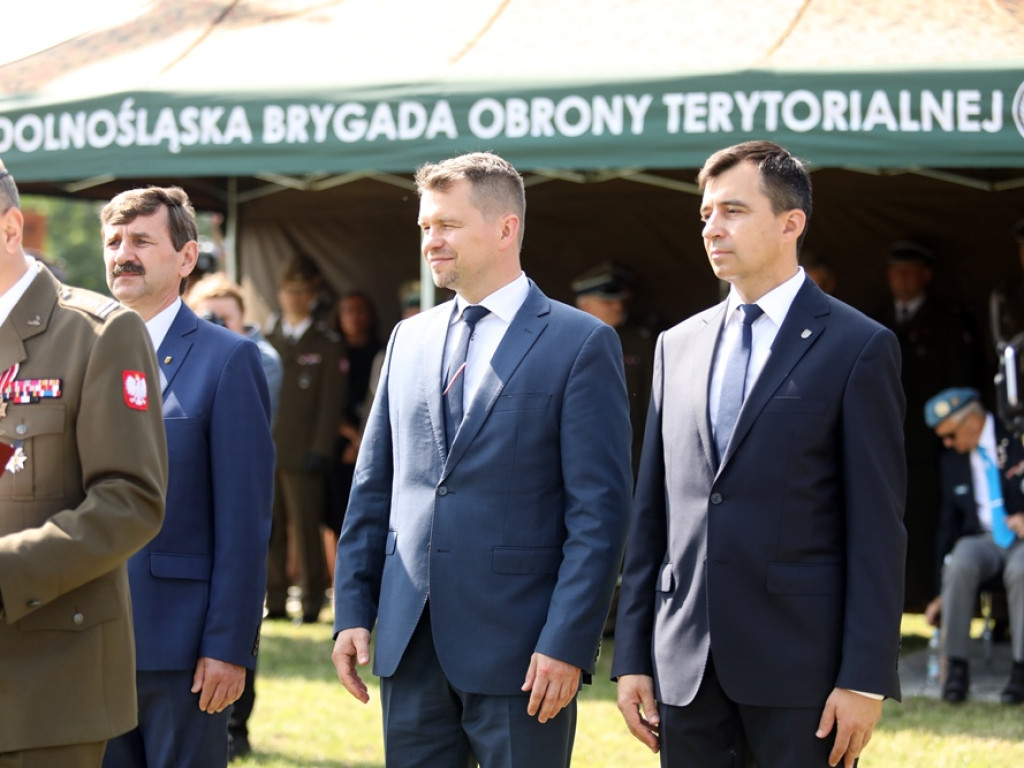 Uroczyste ślubowanie na bulwarze. Rokaszewicz: Piszecie swoją nową historię Głogowa