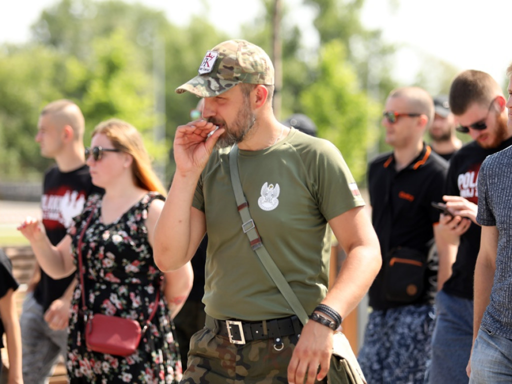 Protest w Głogowie: było starcie z policją i straszenie dziennikarzy [ZDJĘCIA]