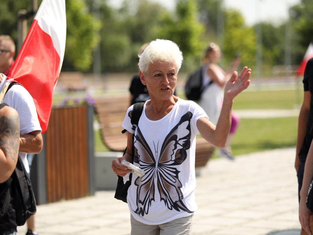 Protest w Głogowie: było starcie z policją i straszenie dziennikarzy [ZDJĘCIA]