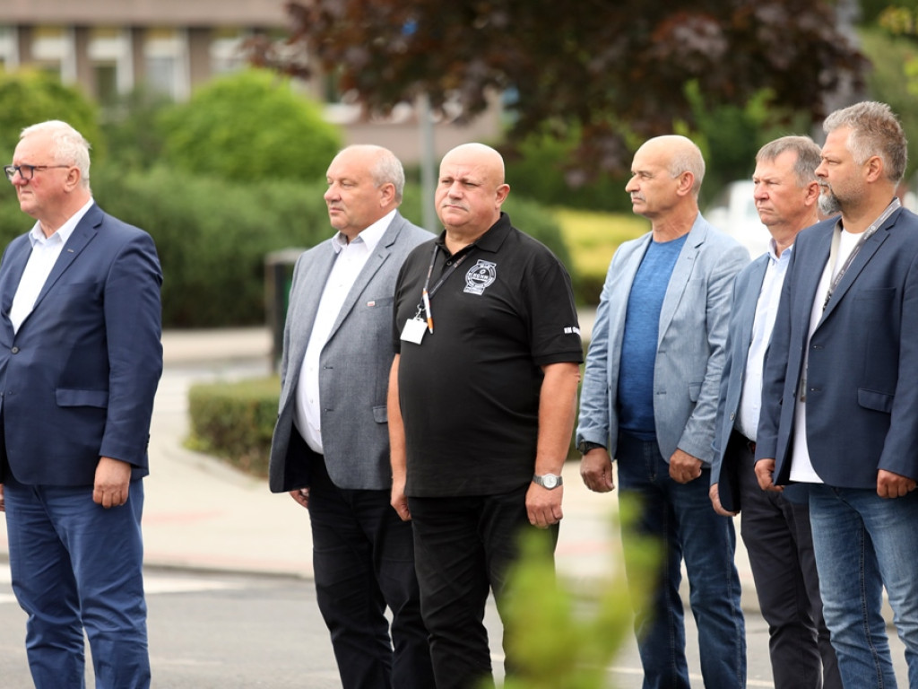 Pięć dębów na 50-lecie Huty Miedzi Głogów. Wyjątkowy jubileusz