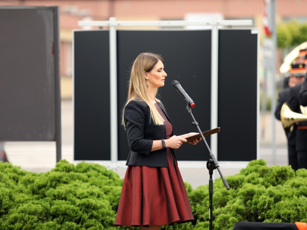 Pięć dębów na 50-lecie Huty Miedzi Głogów. Wyjątkowy jubileusz