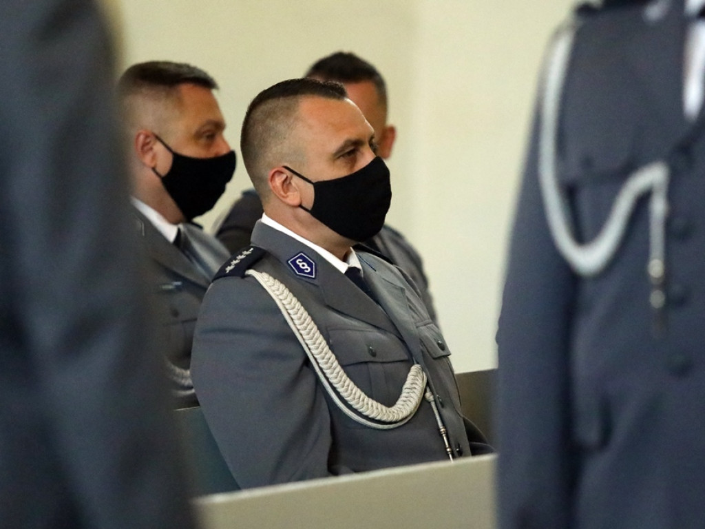 Święto Policji. Ksiądz Brasse: Dziękujemy policji za rzetelną służbę [ZDJĘCIA]