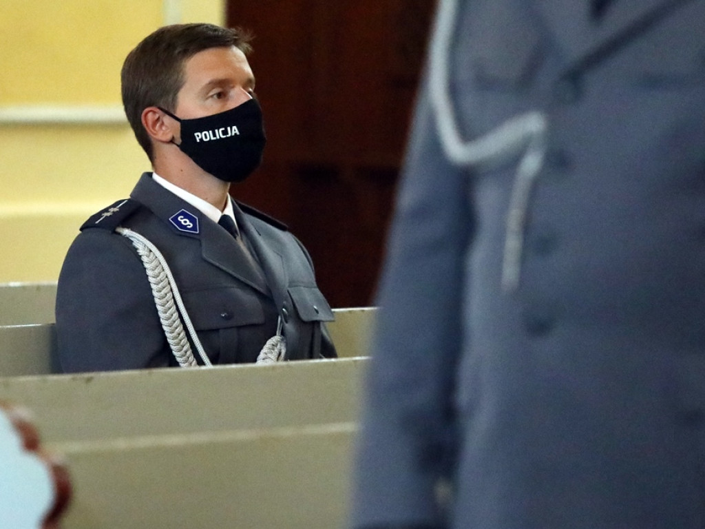 Święto Policji. Ksiądz Brasse: Dziękujemy policji za rzetelną służbę [ZDJĘCIA]