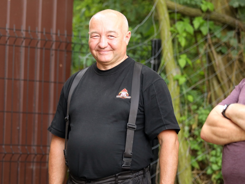 Strzelnica gotowa. Celują do makiet dzików i zajęcy