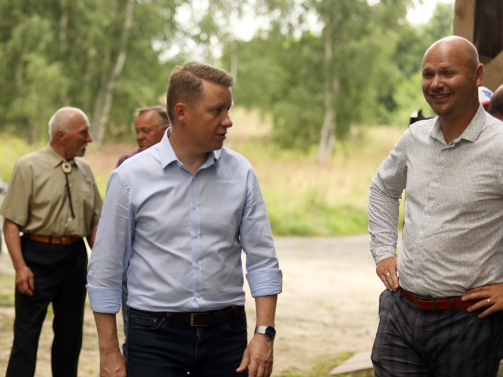 Strzelnica gotowa. Celują do makiet dzików i zajęcy