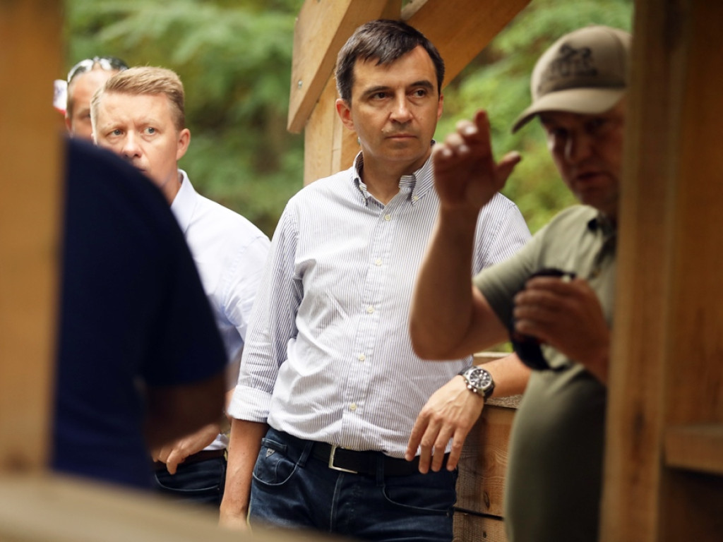 Strzelnica gotowa. Celują do makiet dzików i zajęcy