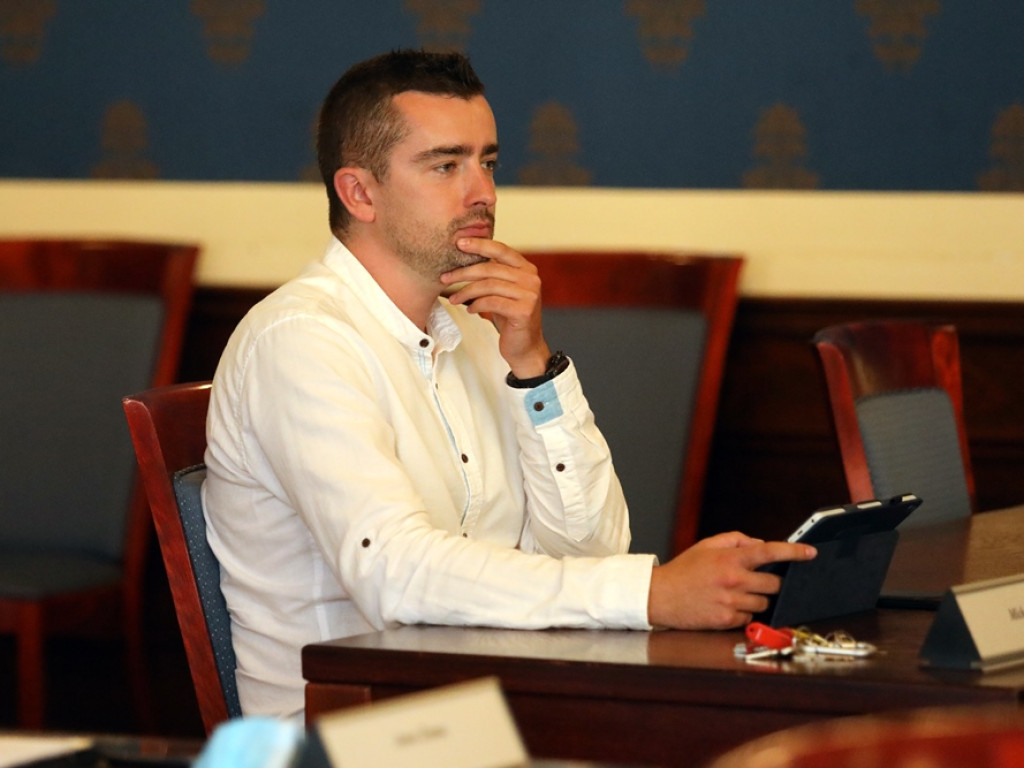 Polityczny transfer w Radzie Miasta. Traci koalicja, zyskuje prezydent [ZDJĘCIA]