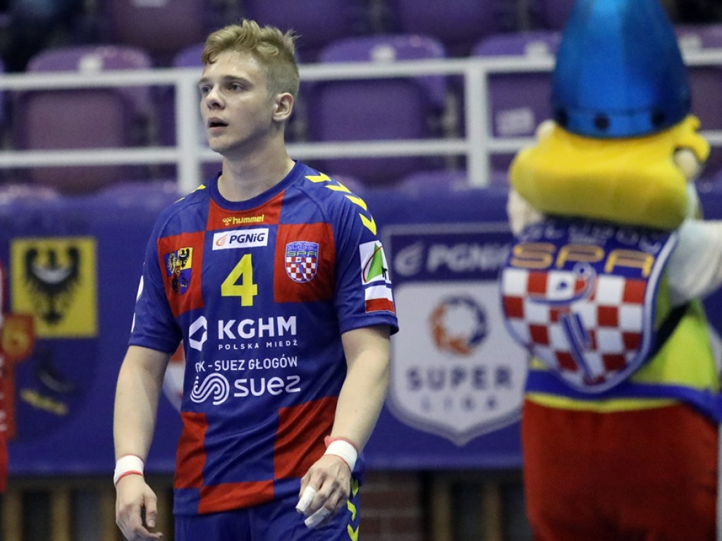 Spokojnie jedną... Rafał Jamioł dał zwycięstwo. Chrobry zagra w finale [ZDJĘCIA]
