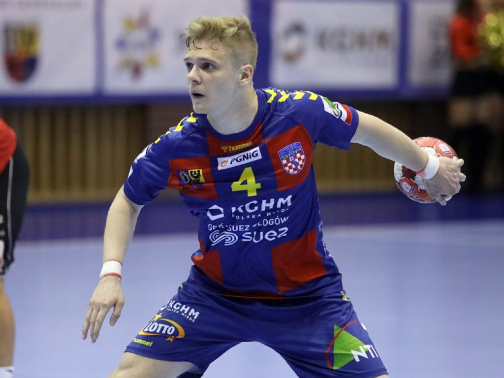 Spokojnie jedną... Rafał Jamioł dał zwycięstwo. Chrobry zagra w finale [ZDJĘCIA]