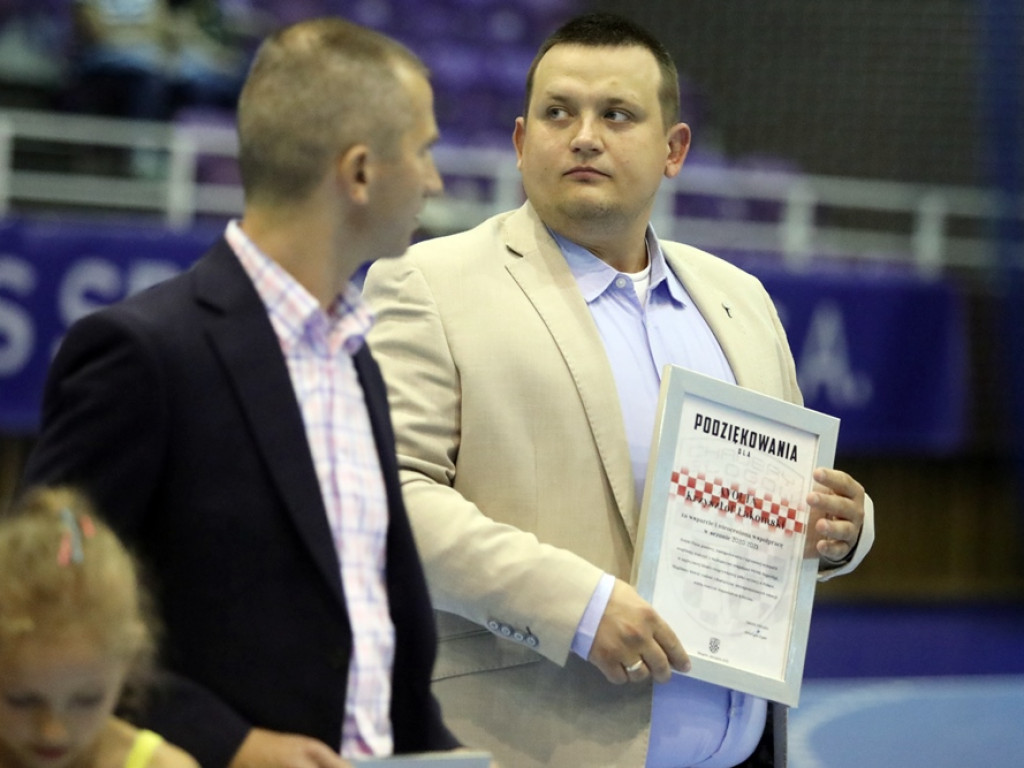 Spokojnie jedną... Rafał Jamioł dał zwycięstwo. Chrobry zagra w finale [ZDJĘCIA]