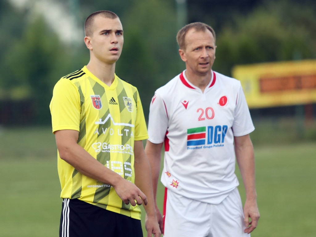 Porażka Zawiszy na swoim boisku. Honorowy gol Szewczyka [ZDJĘCIA]