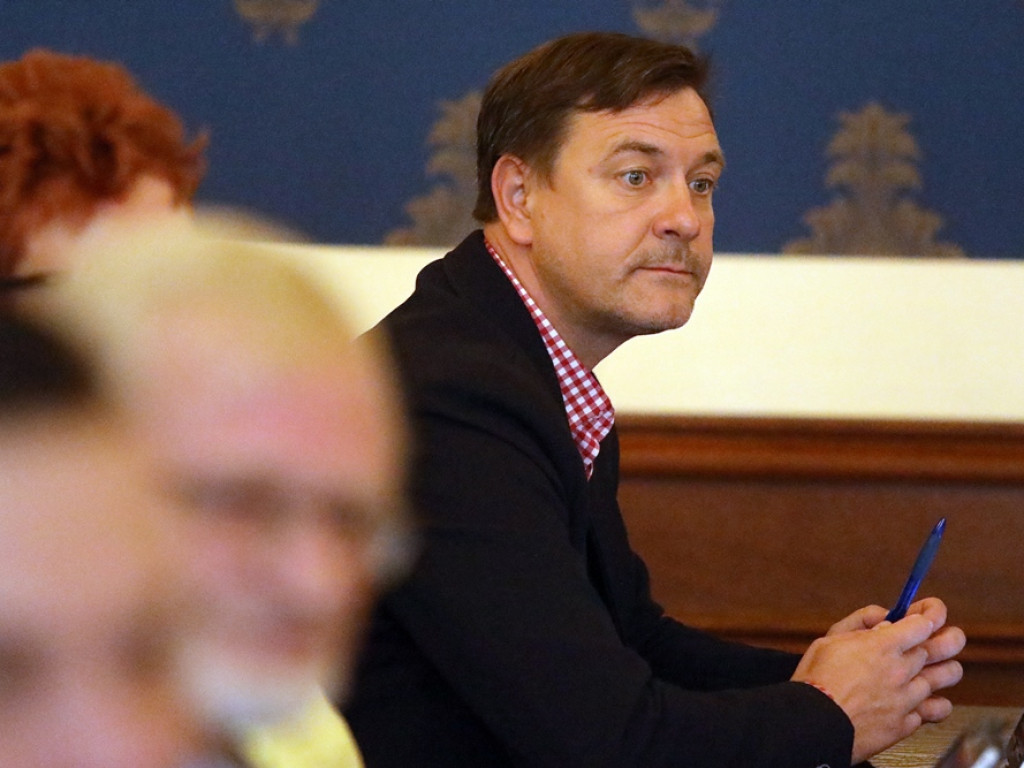 Radnym wystarczył kwadrans i uchwały zostały przyjęte