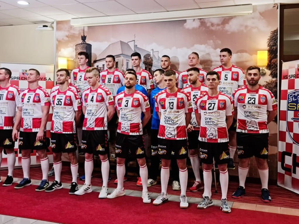Po prezentacji Chrobrego. Zygier: Nie oczekujcie cudów [ZDJĘCIA]