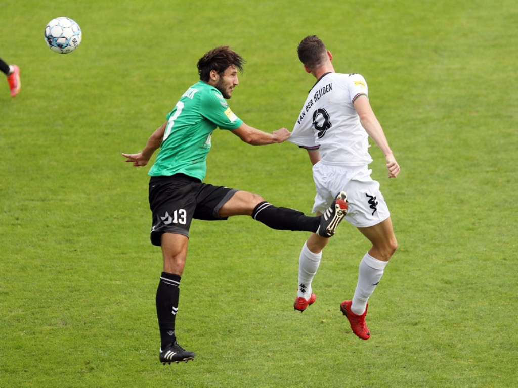 Chrobry pokonał GKS 4:0! To był strzelecki festiwal [ZDJĘCIA]