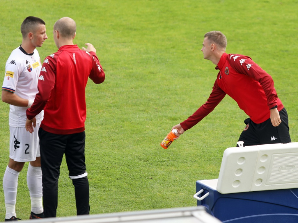 Chrobry pokonał GKS 4:0! To był strzelecki festiwal [ZDJĘCIA]