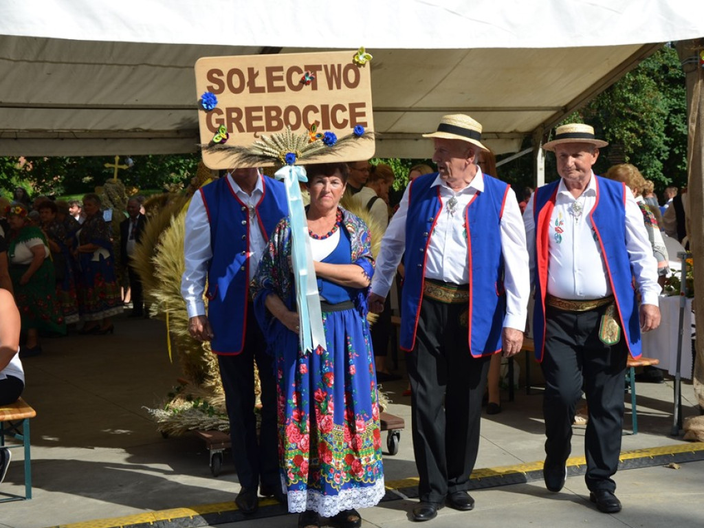 Markowska na dożynkach w Grębocicach. Świętowali nie tylko rolnicy [ZDJĘCIA]
