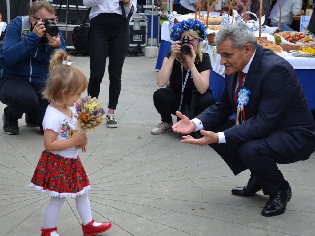 Markowska na dożynkach w Grębocicach. Świętowali nie tylko rolnicy [ZDJĘCIA]