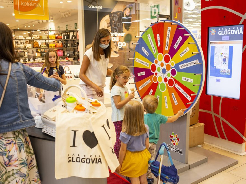 Taki pokaz mody! Piękne dziewczęta na wybiegu w Galerii Glogovia! [ZDJĘCIA]