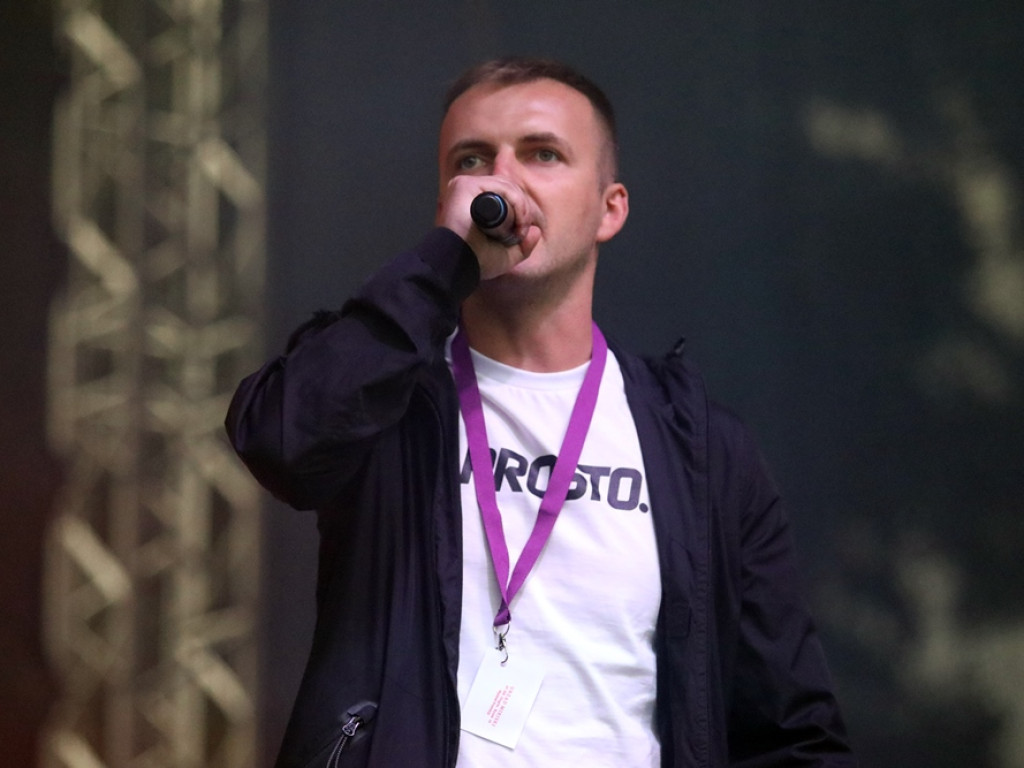 Rapowo na placu festynowym! Jelon zaczął, ale gwiazd będzie więcej [ZDJĘCIA]