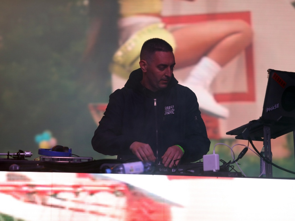 DJ SOINA podgrzał atmosferę przed gwiazdami wieczoru [ZDJĘCIA]