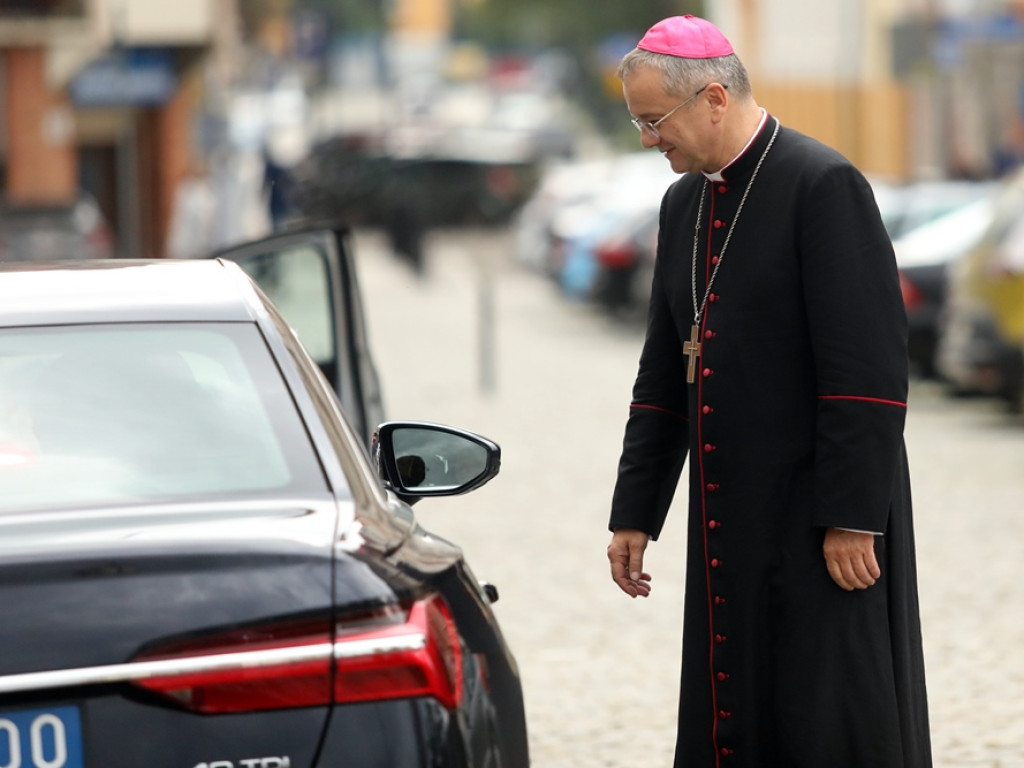 Nuncjusz Apostolski w Głogowie. Ksiądz Czerwiński dostał papieskie wyróżnienie  za szlak [ZDJĘCIA]