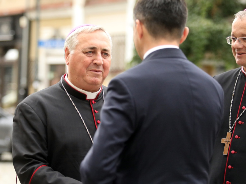 Nuncjusz Apostolski w Głogowie. Ksiądz Czerwiński dostał papieskie wyróżnienie  za szlak [ZDJĘCIA]