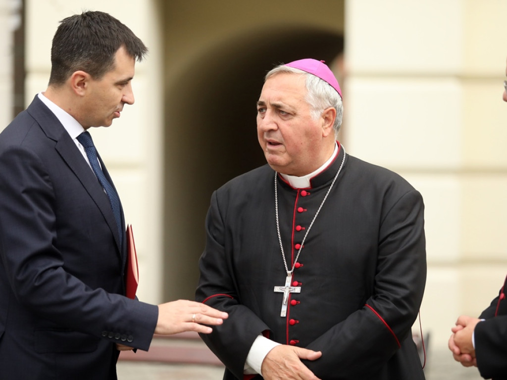 Nuncjusz Apostolski w Głogowie. Ksiądz Czerwiński dostał papieskie wyróżnienie  za szlak [ZDJĘCIA]