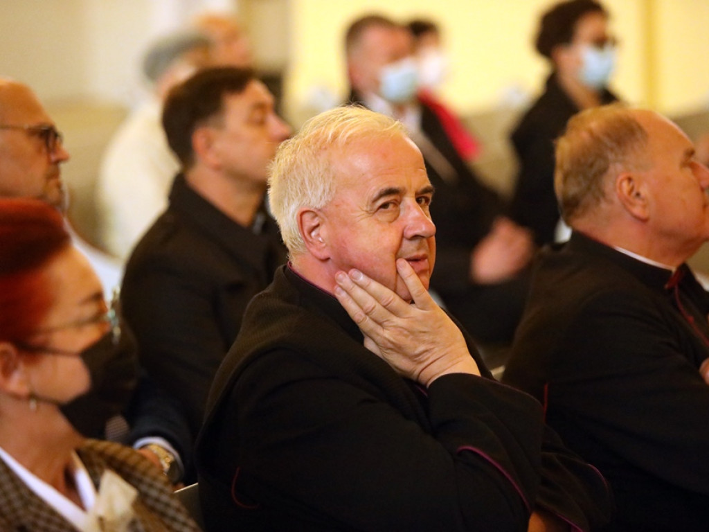 Nuncjusz Apostolski w Głogowie. Ksiądz Czerwiński dostał papieskie wyróżnienie  za szlak [ZDJĘCIA]