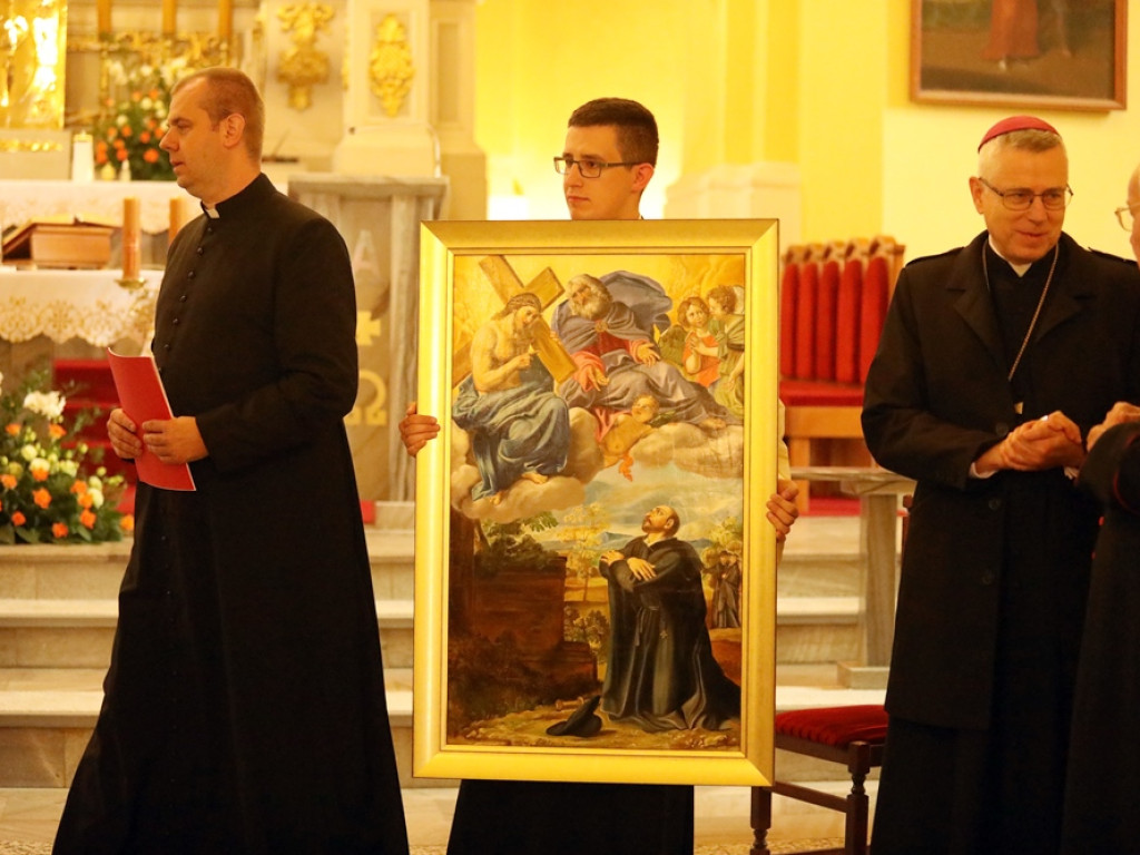 Nuncjusz Apostolski w Głogowie. Ksiądz Czerwiński dostał papieskie wyróżnienie  za szlak [ZDJĘCIA]
