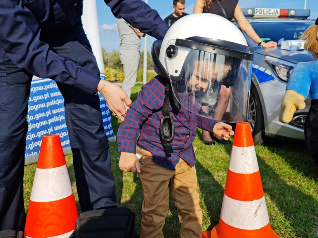 Służby mundurowe dla Jasia! Zbierali pieniądze na operację małego bohatera [ZDJĘCIA]