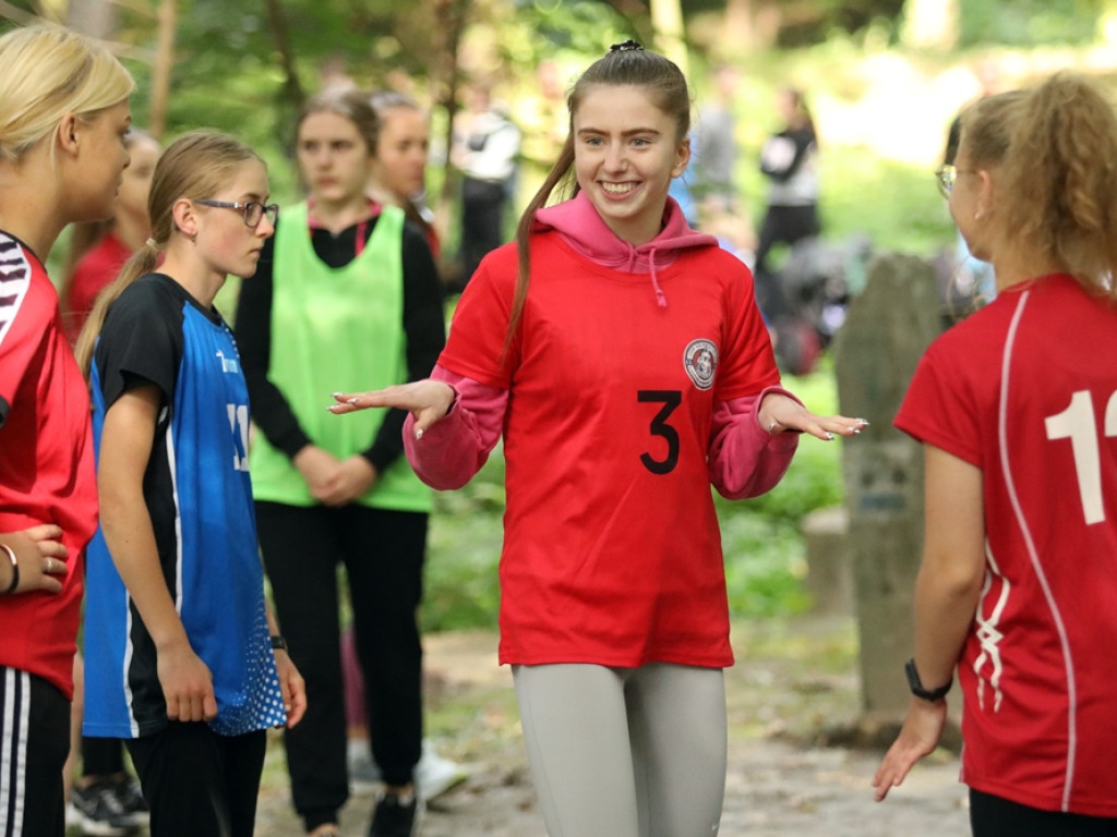 Sztafetowe mistrzostwa powiatu. Ale była rywalizacja! [ZDJĘCIA]