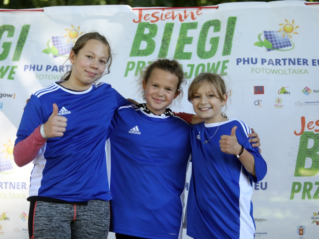Finał Jesiennych Biegów Przełajowych [ZDJĘCIA] [WIDEO]