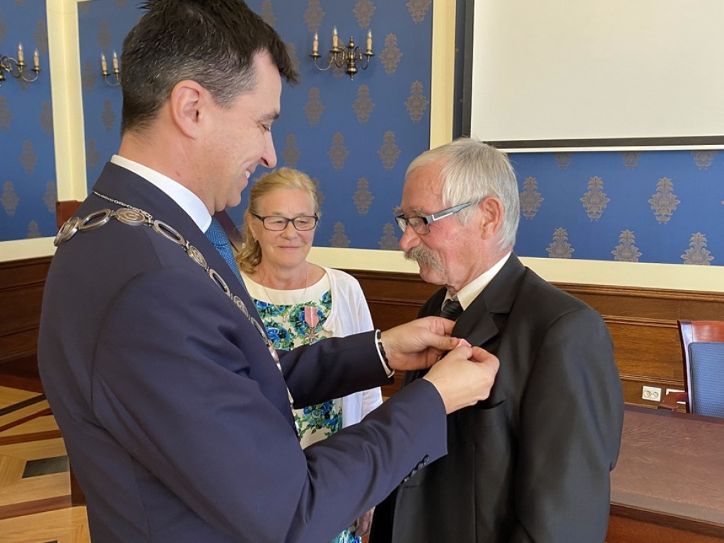 Świętowali Złote Gody. Prezydent wręczył medale [ZDJĘCIA]