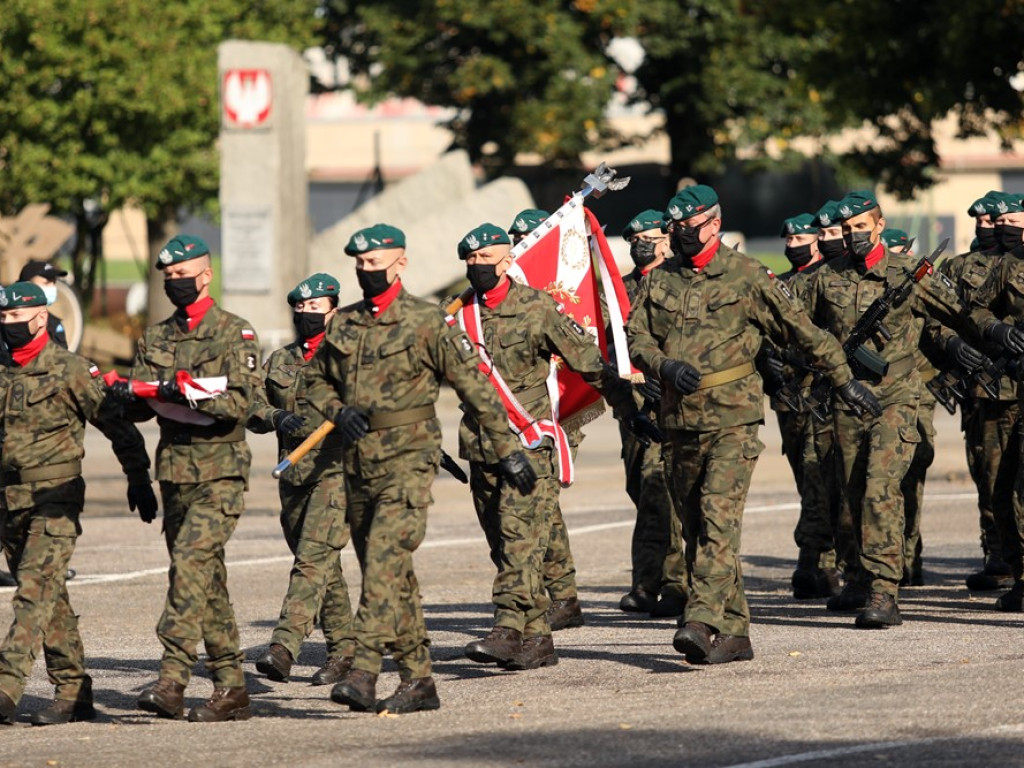 Jubileusz batalionu. Dowódca: Od świętowania ważniejsza jest służba [ZDJĘCIA]