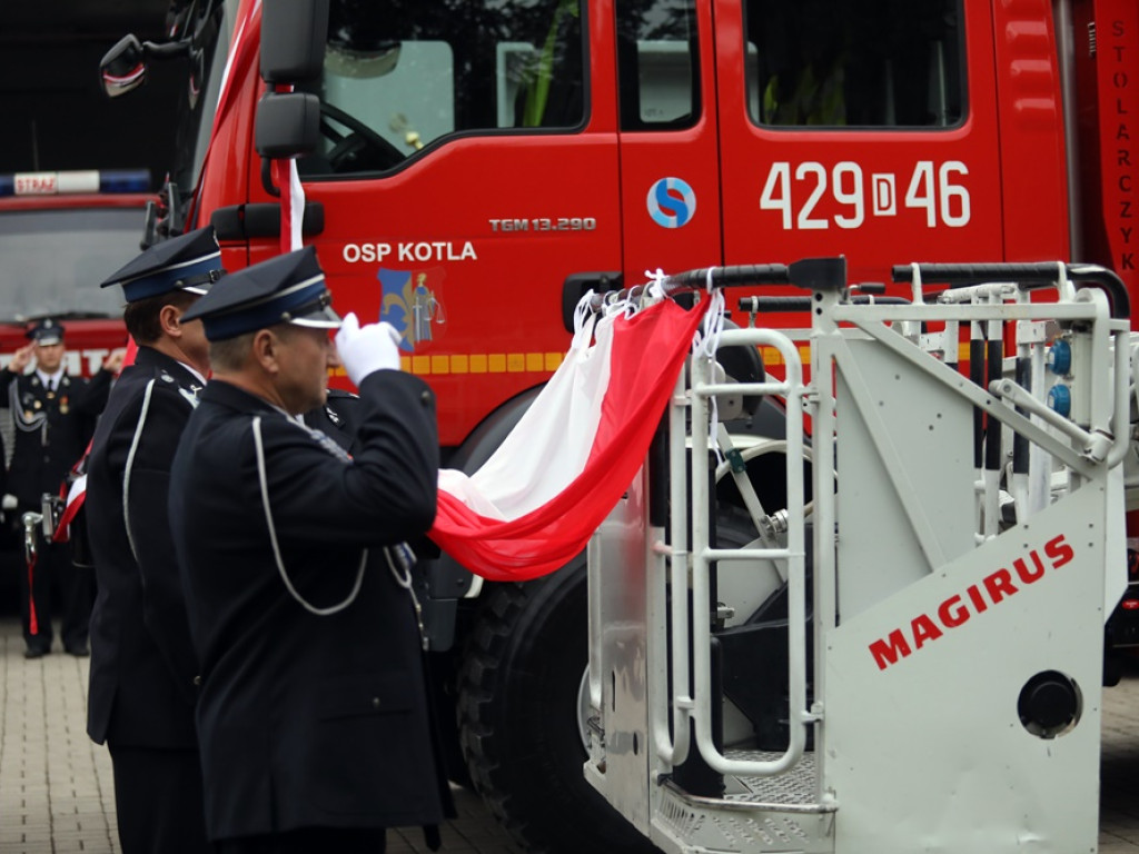 Marcinek ochrzczony! Nowe auto dla strażaków w Kotli [ZDJĘCIA]