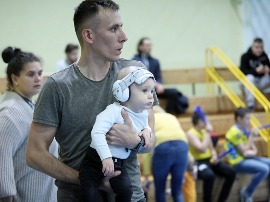 Nokaut! Chrobry pokonał Olimpię! Co za gra, co za doping [ZDJĘCIA]