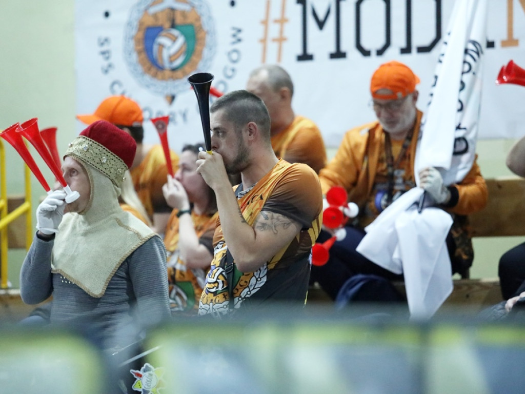 Nokaut! Chrobry pokonał Olimpię! Co za gra, co za doping [ZDJĘCIA]