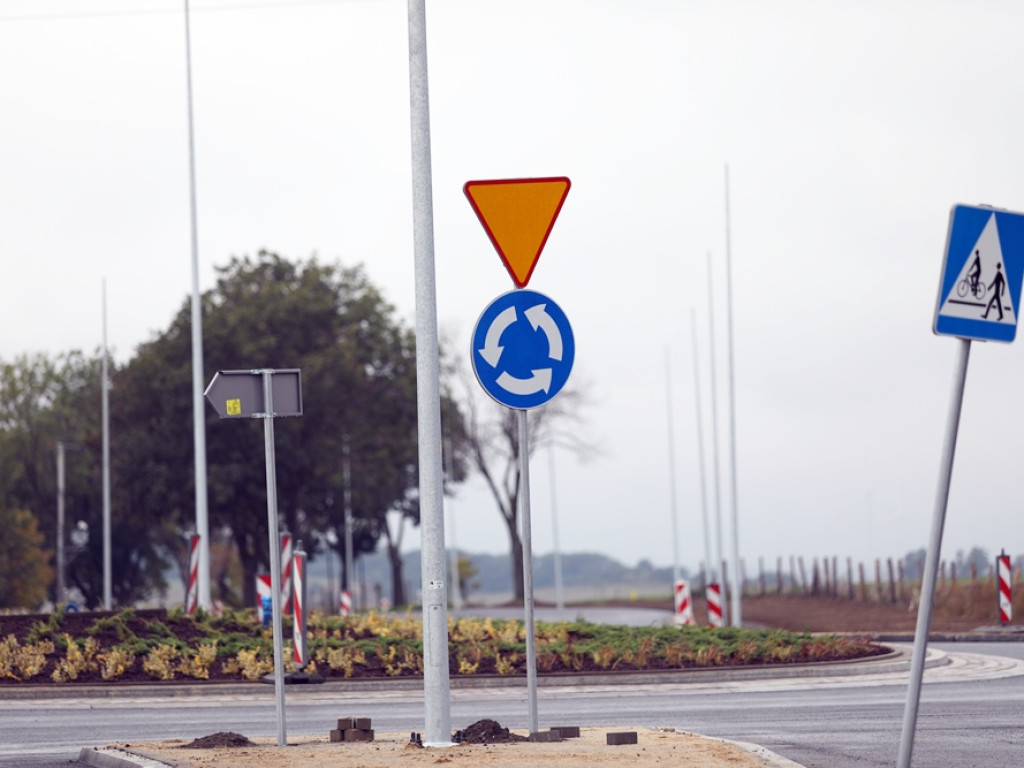 Rondo prawie gotowe! Ale czy formalności uda się załatwić w terminie? [ZDJĘCIA]