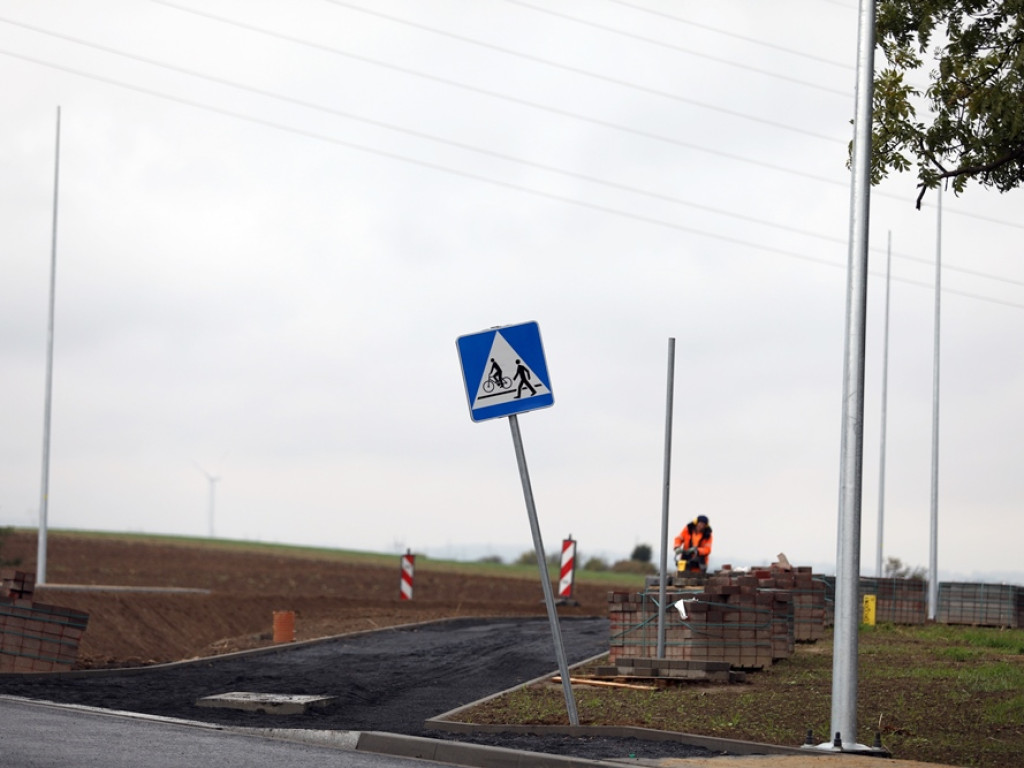 Rondo prawie gotowe! Ale czy formalności uda się załatwić w terminie? [ZDJĘCIA]