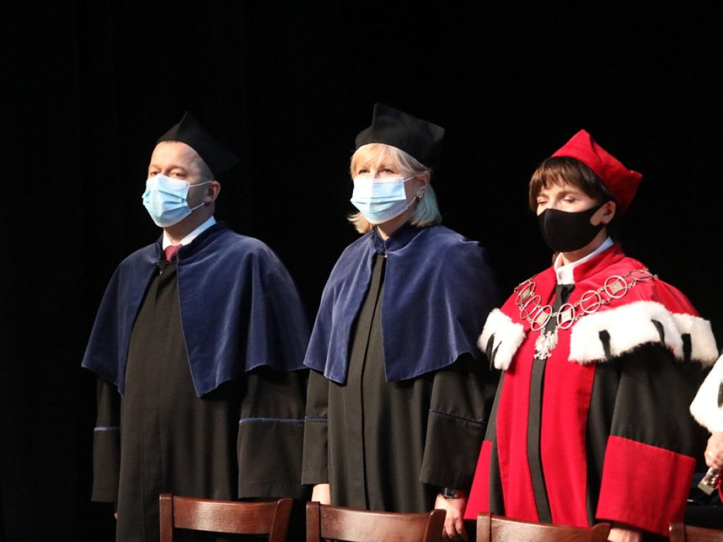 Uroczysta inauguracja na PWSZ-cie. Przyjechał nawet wiceminister edukacji [ZDJĘCIA]