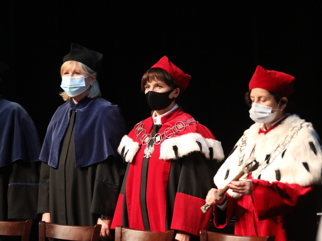 Uroczysta inauguracja na PWSZ-cie. Przyjechał nawet wiceminister edukacji [ZDJĘCIA]