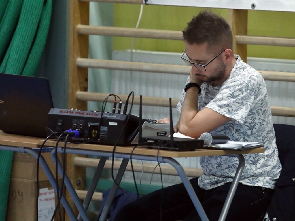 Przegrana w trzech setach przed własną publicznością [ZDJĘCIA]