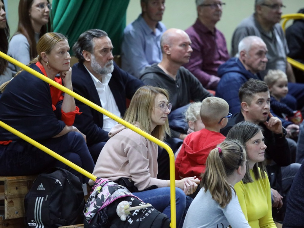 Przegrana w trzech setach przed własną publicznością [ZDJĘCIA]