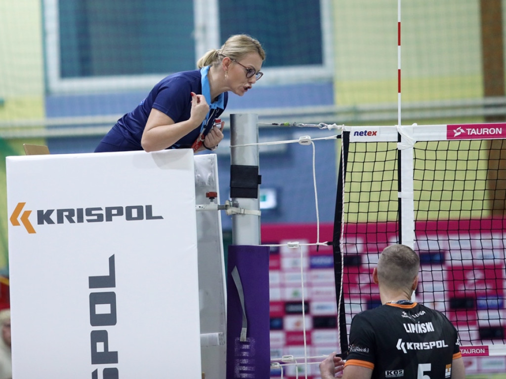 Przegrana w trzech setach przed własną publicznością [ZDJĘCIA]