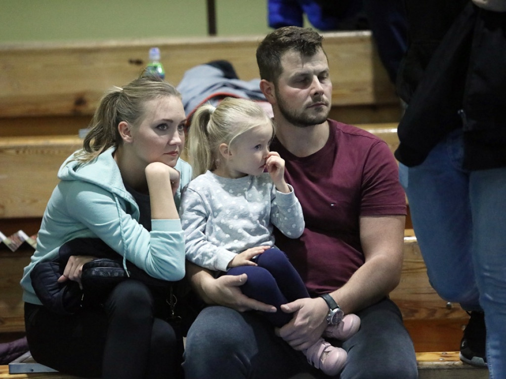 Przegrana w trzech setach przed własną publicznością [ZDJĘCIA]