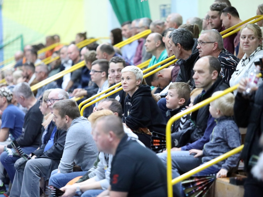 Przegrana w trzech setach przed własną publicznością [ZDJĘCIA]