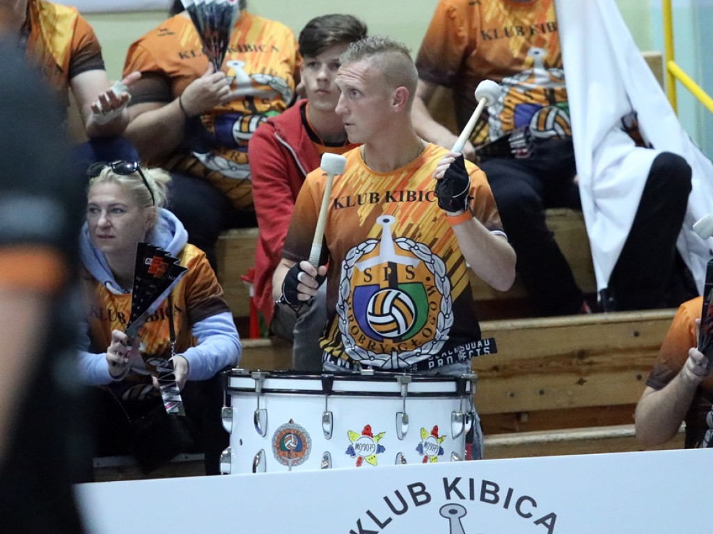 Przegrana w trzech setach przed własną publicznością [ZDJĘCIA]