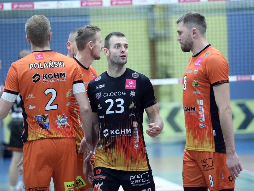 Przegrana w trzech setach przed własną publicznością [ZDJĘCIA]