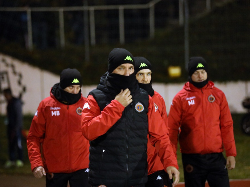 Derby na remis. Chrobry podzielił się punktami z Miedzią [ZDJĘCIA]