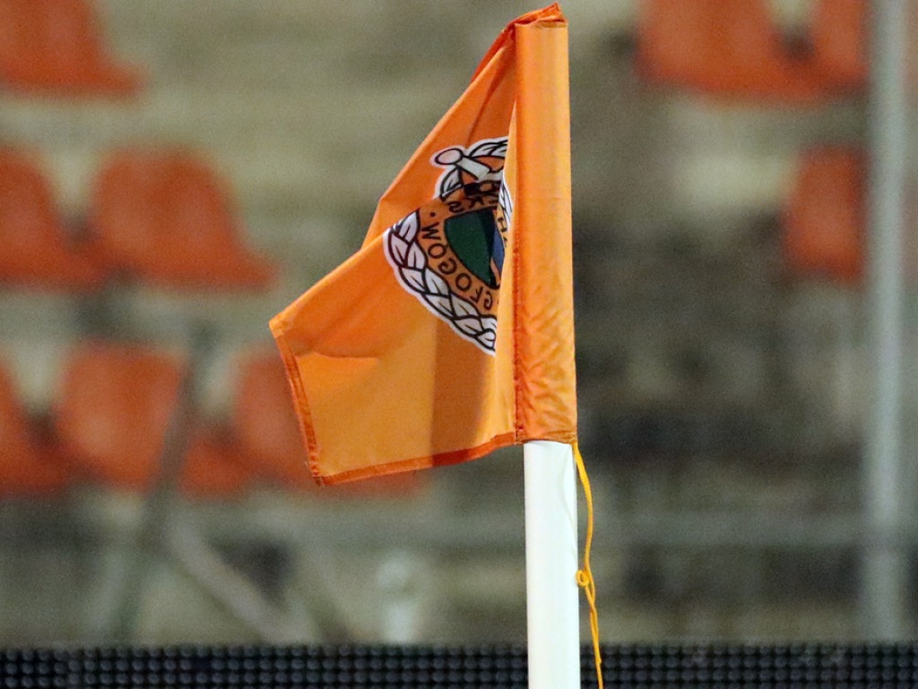 Derby na remis. Chrobry podzielił się punktami z Miedzią [ZDJĘCIA]